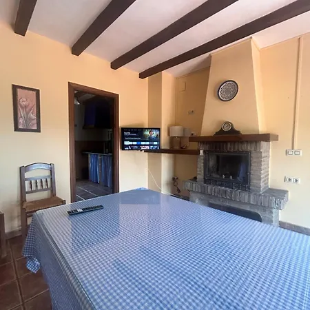 Сasa de vacaciones Casa Arroyomolinos-planta Superior *